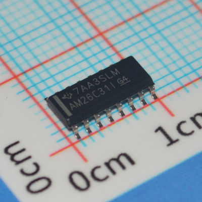 AM26C31IDR 3V-5.5V درایور RS-422 با سرعت 32Mbps ±15kV ESD انحراف 8ns SOIC-16 -40°C تا +85°C