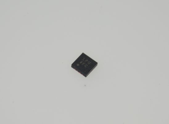 ADM7170ACPZ-3.3-R7 تنظیم کننده LDO 3.3 ولت 2 آمپر ورودی 1.8-6.5 ولت نویز 1 میکرو ولت RMS PSRR 75dB LFCSP-8 -40 درجه سانتیگراد تا +125 درجه سانتیگراد AEC-Q100