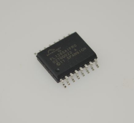 S25FL128SAGMFIR01 128Mb SPI NOR Flash، ساعت 104 مگاهرتز، 100 هزار چرخه پاک کردن، حفظ داده 20 ساله، 2.7-3.6 ولت، SOIC-16، -40 درجه سانتیگراد تا +85 درجه سانتیگراد