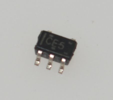SN74LVC1G08DBVR Single 2-Input AND Gate 1.65-5.5V عرضه 10ns تاخیر گسترش SOT-23-5 -40°C تا +125°C