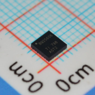 BQ25606RGER آی سی شارژر سریع 3 آمپر با ورودی 3.9 ولت تا 14 ولت، کنترل I2C، حفاظت از ولتاژ بیش از حد 30 ولت، مسیر توان NVDC، ابعاد 3mm×3mm QFN، راندمان 92%، MOSFET های یکپارچه و تنظیم حرارتی