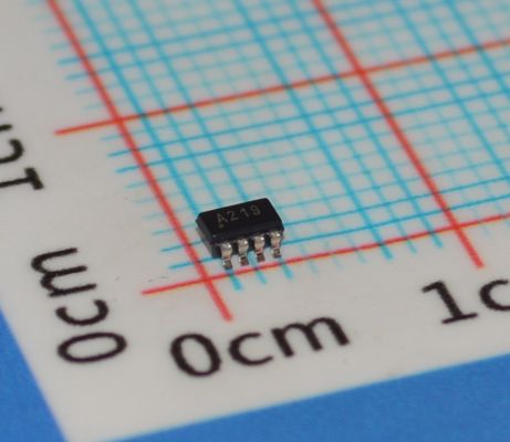 INA219AIDCNR مانیتور جریان/توان با دقت بالا و رابط I2C، دقت 0.1%، محدوده 26 ولت، حسگر دو جهته با آفست کم، بسته بندی SOT-23 کوچک، کالیبراسیون و هشدار قابل برنامه ریزی