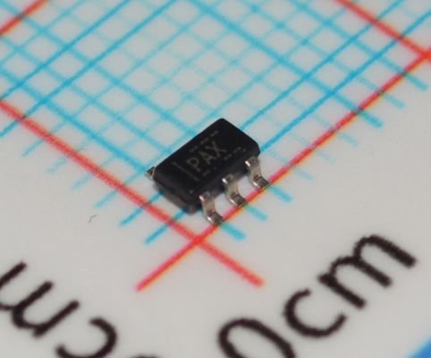 TLV70450DBVR 5V 150mA LDO با مصرف جریان بسیار کم (300 نانوآمپر) با PSRR بالا (70dB) دقت 2٪ پایدار با خازن سرامیکی 1 میکروفاراد پین فعال‌سازی و حفاظت حرارتی در بسته‌بندی SOT-23