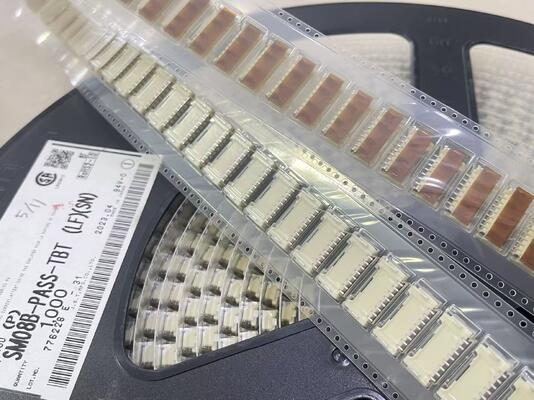 SM08B-PASS-TBT فشرده، مقاوم، امن، با قابلیت نگهداری بالا، بدون لحیم، چندکاره و قابل اعتماد – ایده‌آل برای فضاهای تنگ که نیاز به اتصالات پایدار PCB دارند