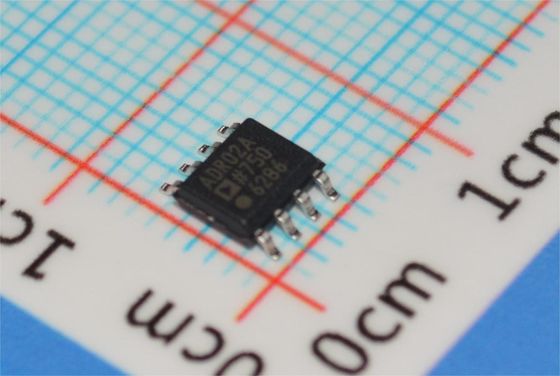 مرجع ولتاژ دقیق ADR02ARZ 5.0V با دقت 0.04٪ ± و رانش 3ppm/°C، خروجی 10mA، SOIC-8، -40°C تا +125°C