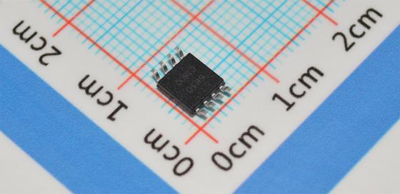 W25Q32JVSSIQ 32Mb SPI فلش 104MHz ساعت 100K پاک کردن چرخه های SOIC-8 2.7-3.6V -40°C تا +85°C