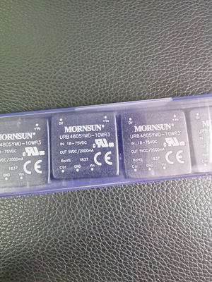 URB4805YMD-10WR3 5V 10W DC-DC کنورتر 4: 1 ورودی گسترده (9-36V) 94٪ کارایی SIP-7 -40°C تا +85°C
