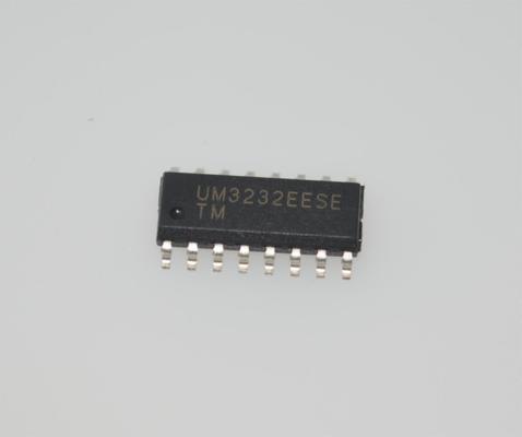 UM3232EESE 3V-5.5V RS-232 گیرنده 1Mbps 2Tx/2Rx ±15kV ESD SOIC-16 -40°C تا +85°C