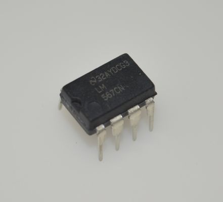 آی‌سی رمزگشای/تشخیص‌دهنده قفل LM567CN با فرکانس قابل برنامه‌ریزی (0.01 هرتز - 500 کیلوهرتز)، ایمنی نویز بالا، سینک خروجی 20 میلی‌آمپر، محدوده ولتاژ تغذیه گسترده (4.75 ولت - 9 ولت)، پکیج DIP-8