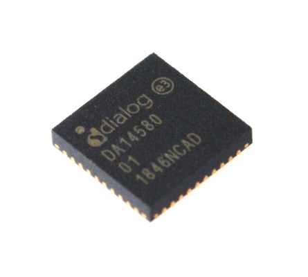 تراشه DA14580-01AT2 بلوتوث 5.0 با توان فوق‌العاده کم، اندازه 2.5x2.5 میلی‌متر، ARM Cortex-M0، عمر باتری طولانی، امنیت، چند پروتکل و طراحی مقرون‌به‌صرفه اینترنت اشیا