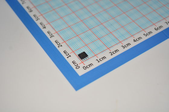 ADR02ARZ دقت 5.0V ولتاژ مرجع شور بسیار کم 4μVpp 0.02% دقت اولیه 3ppm/°C حرکت 10mA خروجی 1.2V تا 15V محدوده