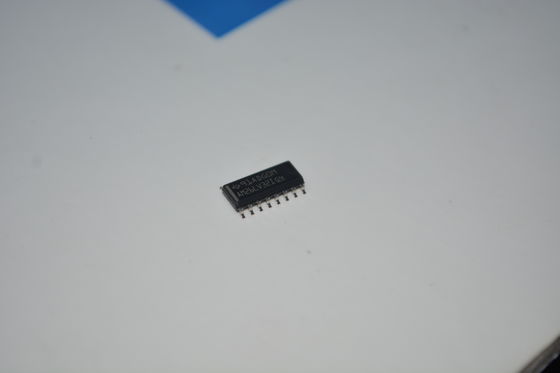 AM26LV32IDR Quad Differential Receiver 3V تا 3.6V عملکرد 32Mbps ±15kV ESD بی خطر 8kV HBM Industrial Temp TTL/CMOS برای شبکه های RS-422/485