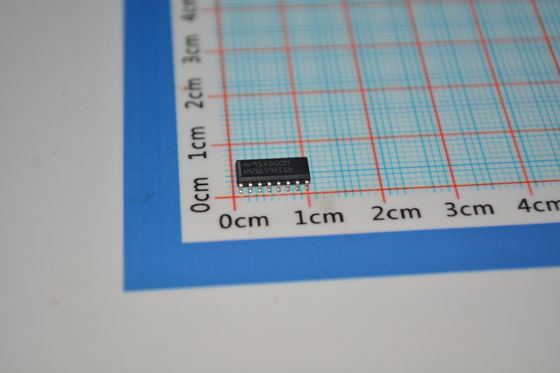 AM26LV32IDR Quad Differential Receiver 3V تا 3.6V عملکرد 32Mbps ±15kV ESD بی خطر 8kV HBM Industrial Temp TTL/CMOS برای شبکه های RS-422/485