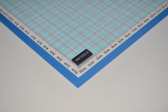 IS62C256-70U 32Kx8 SRAM با سرعت بالا 70ns زمان دسترسی قدرت کم CMOS 5V عملیات دامنه دمای صنعتی TTL سازگار ذخیره داده قابل اعتماد آسان برای استفاده بسته 28 پین