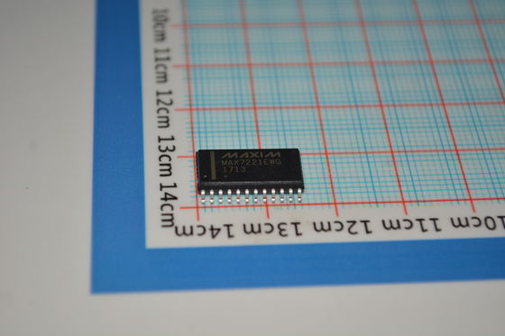 MAX7221EWG+T درایور نمایشگر LED 8 رقمی با رابط SPI نرخ داده سریال 10 مگاهرتز عملکرد 2.7 ولت تا 5.5 ولت کنترل LED مجزا و پکیج SOIC 24 پین پهن