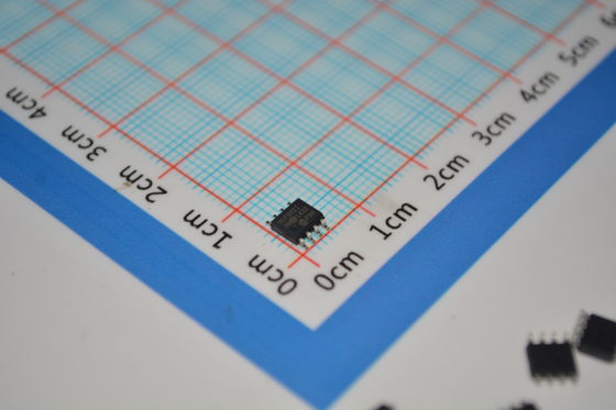 MCP602-I/SN 2.7V-6V Dual Op Amp با پهنای باند 10MHz کم 1.8mA در حال حاضر راه آهن به راه آهن I / O 3V / 5V و بسته SOIC 8 پین