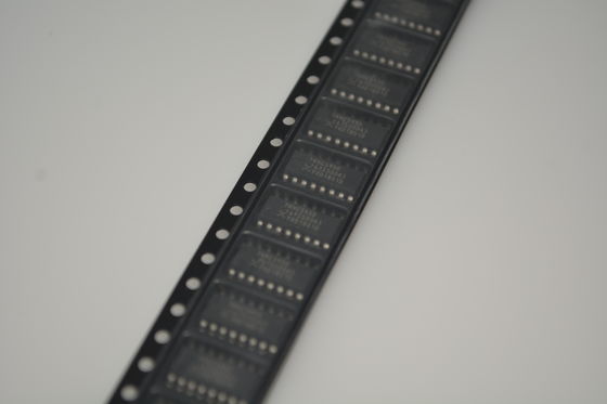 شیفت رجیستر 74HC595D 8 بیتی ورودی سریال-خروجی موازی خروجی سریال قفل خروجی های سه حالته با جریان بالا ولتاژ کاری گسترده (2V-6V) مصرف کم توان و اتصال زنجیره ای آسان