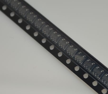 SPX3819M5-L-3-3/TR تنظیم کننده ولتاژ 3.3 ولت 500 میلی آمپر با نویز بسیار کم (30μVRMS) LDO با فعال‌سازی، دقت 1%، افت ولتاژ کم، حفاظت جریانی و حرارتی و محدوده ورودی گسترده 2.7 ولت تا 16 ولت