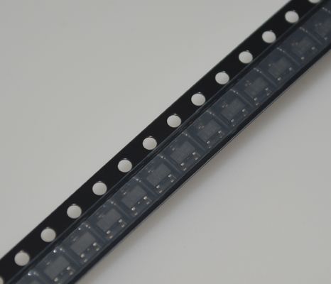 LMH1981MTX/NOPB ژنراتور همگام سازی ویدئو 3.3V عملیات ±20ps Jitter Genlock and Free Run HD/SD تشخیص خودکار 10 بیتی DAC Industrial Temp -40°C تا 85°C 14-TSSOP بسته