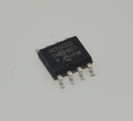 MCP6022-I/SN تقویت کننده عملیاتی دوگانه 2.7-5.5 ولت، ولتاژ گسترده، پهنای باند 10 مگاهرتز، نرخ چرخش 7 ولت بر میکروثانیه، CMRR 120dB، ورودی/خروجی ریل به ریل، توان کم 0.9 میلی آمپر، پکیج SOIC-8، درجه صنعتی