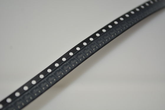 SI2304DS، ماسفت کانال N 20 ولت 3.7 آمپر با RDS(on) بسیار کم 45mΩ، بسته SOT-23، مدیریت توان با راندمان بالا و بهبود یافته و درایو گیت سطح منطقی برای طراحی‌های محدود به فضا