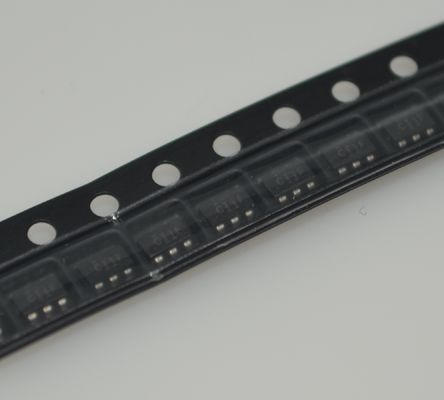 SN74LVC1T45DBVR مترجم سطح ولتاژ تک بتی دو منبع با کنترل جهت گیری خودکار 1.65V تا 5.5V سرعت بالا و قدرت پایین بسته کوچک و درایو خروجی 32mA