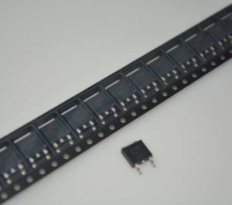 ZXMP7A17KTC ماسفت RF، عملکرد 3.3-5 ولت، فرکانس 17 گیگاهرتز، بهره بالا 15 دسی‌بل، +25dBm OIP3، ضریب نویز 1.8 دسی‌بل، بایاس 70 میلی‌آمپر، پایدار بدون شرط، بسته‌بندی مینیاتوری 8 پین DFN