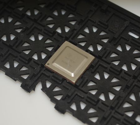 ADC12DL3200ACF RF-Sampling ADC 12-Bit Resolution Dual 3.2GSPS Channels 6.4GBaud Rate JESD204B Interface Multi-Band Operation Ultra-Low Power Wide Analog Bandwidth Integrated Digital Down-Conversion (مواصفات چند باند کار با قدرت بسیار پایین)