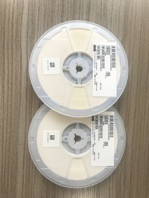 خازن‌های سرامیکی چندلایه (MLCC) کوچک 2.7pF 0402 با ولتاژ بالا 50V C0G/NP0، پایداری بالا، Q بالا، تلفات کم، بدون هالوژن، بسته‌بندی نواری و قرقره برای کاربردهای خودرو و صنعتی