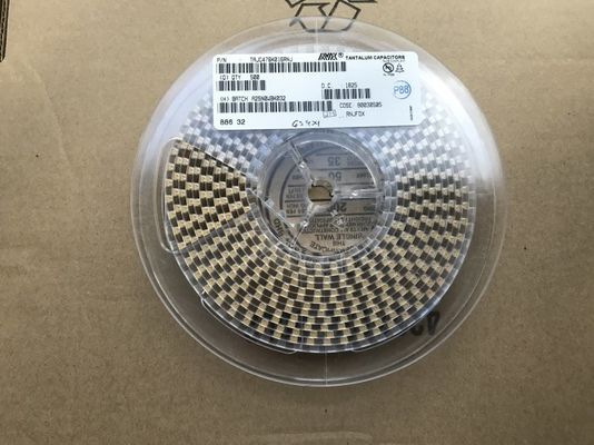 GRM0335C1H5R6BA01D 5.6pF ±0.1pF 0402 MLCC با رتبه 50 ولت، دی‌الکتریک C0G (NP0) برای پایداری نهایی، ضریب Q بالا، تلفات بسیار کم، بدون هالوژن و بسته‌بندی نوار و حلقه برای مدارهای خودرو