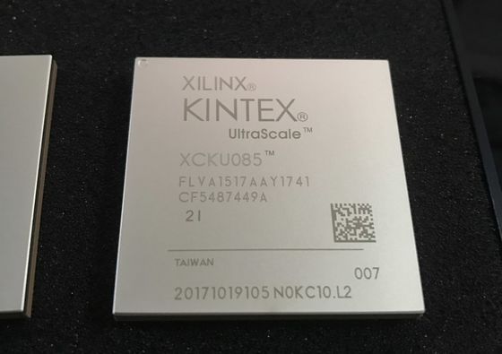 بهره‌برداری از FPGA Kintex UltraScale XCKU085 با عملکرد بالا با 1.5 میلیون سلول منطقی، 1517 ورودی/خروجی، 8.0 گیگابایت بر ثانیه، 34 مگابیت BRAM، 5.5 مگابیت UltraRAM، IC 2.5D، اترنت 100G
