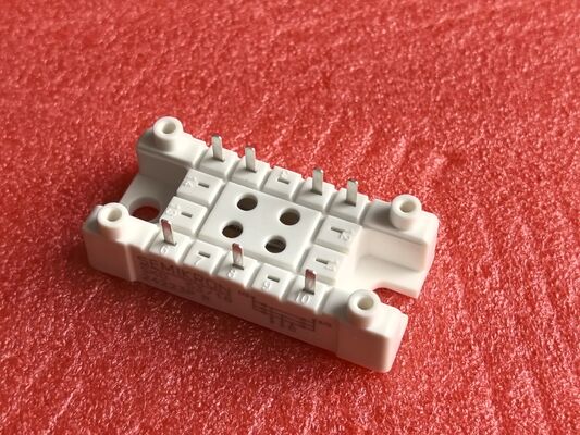 ماژول دیود دوگانه SKD53 16 1600V 53A بازیابی نرم ولتاژ رو به جلوی کم جریان هجومی بالا ایزولاسیون بالا بسته بندی فشرده EconoDUAL برای یکسو کننده های صنعتی و جوشکاری