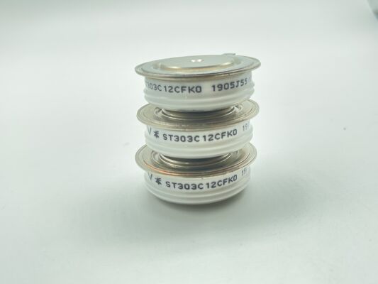 ST303C12CFK0 1200V 300A ماژول نیمه پل کم Vce ((sat) از دست دادن کم مدار کوتاه استحکام NTC یکپارچه برای محرک های موتور و اینورترهای صنعتی