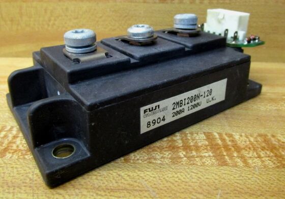 ماژول IGBT 2MBI200N-120 1200V 200A با Vce(sat) کم، تلفات کم، مقاومت بالا در برابر اتصال کوتاه، NTC یکپارچه برای درایوهای موتور و UPS صنعتی