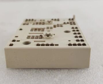 35ACC12F4V1 12V 3.5A ترانزیستور PNP خودرو کم VCE ((sat) 250mV افزایش جریان بالا SOT-223 بسته AEC-Q101 واجد شرایط برای تغییر بار و کنترل موتور در وسایل نقلیه