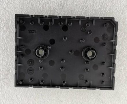 35ACC12F4V1 12V 3.5A ترانزیستور PNP خودرو کم VCE ((sat) 250mV افزایش جریان بالا SOT-223 بسته AEC-Q101 واجد شرایط برای تغییر بار و کنترل موتور در وسایل نقلیه