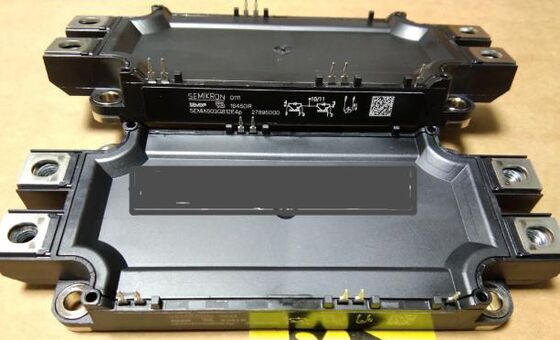 SEMIX603GB12E4P 1200V 600A ماژول IGBT Vce پایین ((sat) محکم بودن مدار کوتاه بالا از دست دادن سوئیچ پایین عایق بندی بالا درجه صنعتی برای UPS های قدرت بالا و درایوهای صنعتی