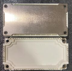 FP100R12KT4 1200V 100A PIM ماژول IGBT TRENCHSTOP TM IGBT4 VCE پایین ((sat) 2.1V اصلاح کننده یکپارچه و ترمز پایه مس NTC از دست دادن پایین برای موتورهای محرک