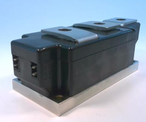 TT600N16KOF 1600V 600A ماژول دو تیریستور کم VF 1.32V موج بالا 21kA تکنولوژی تماس فشار جدا شده Baseplate Trench Gate UL برای نرم کننده ها و اصلاح کننده ها گواهی شده است