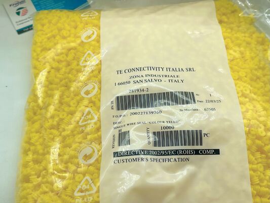 هدر 281934-2 با 2 موقعیت و گام 2.5 میلی‌متر، اتصال سیم به برد، زاویه راست، سوراخ‌کاری از طریق برد، پوشش‌دار، قفل اصطکاکی، قطبی شده، روکش قلع برای کاربردهای صنعتی و خودروسازی