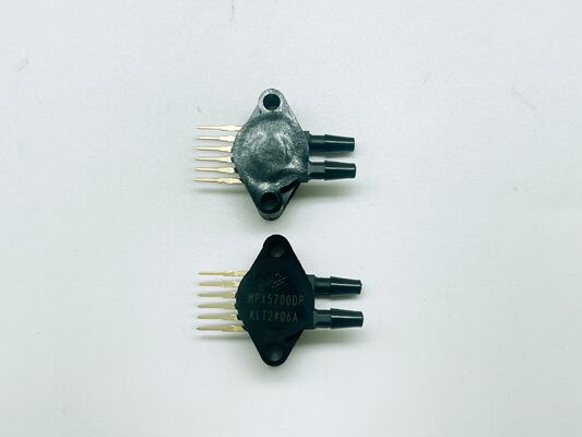 MPX5700DP سنسور فشار فرقی 0 تا 700kPa محدوده 2.5% دقت 4.7V خروجی temp تعویض آنالوگ قابل اعتماد برای صنعتی