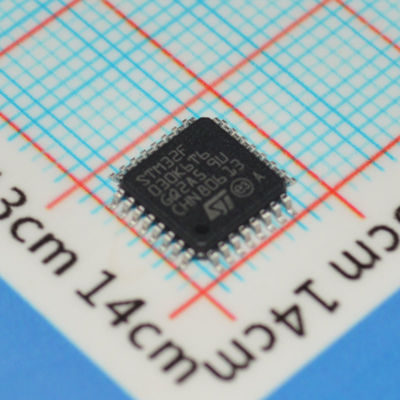 STM32F030K6T6 48MHz Cortex-M0 MCU 32KB فلش 4KB رم 12 بیتی ADC 16 GPIOs LQFP-32 2.4-3.6V -40°C تا +85°C مقرون به صرفه